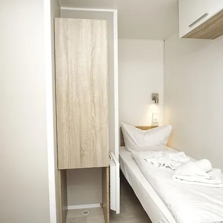 Tiny Nr 818 Goehren (Ruegen)