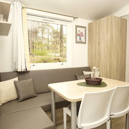 Tiny Nr 818 Semesterbostad